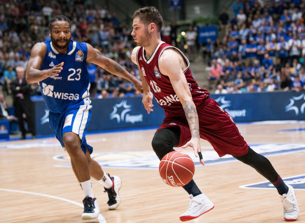 此次浙江与 此次浙江与